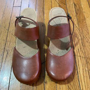 Dansko Clogs Size 41/10
